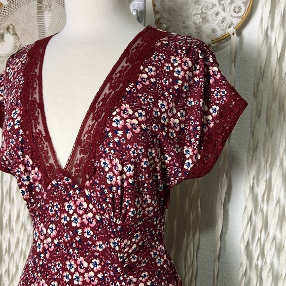 Free People NWOT Burgundy Floral Sweet Talker Mini Dress Size Small - Picture 3 of 13